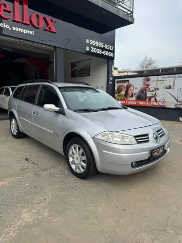 Renault Megane Grand Tour Dynam. Hi-flex 1.6 16V 2011