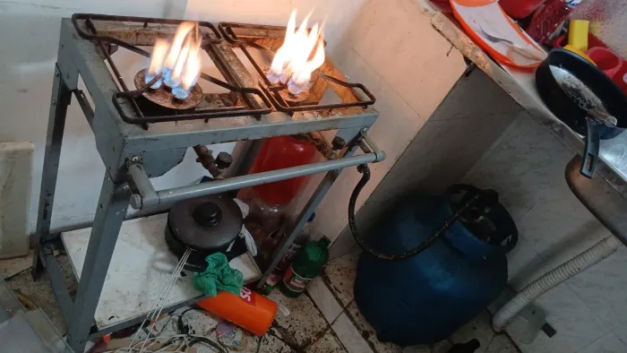 Vendo Fogão Semi Industrial 