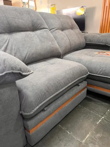 Sofá Montreal madeira maciça