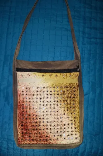 Bolsa espelhada