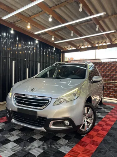 Peugeot 2008 Griffe 1.6 Flex 16V 5P Aut. 2016