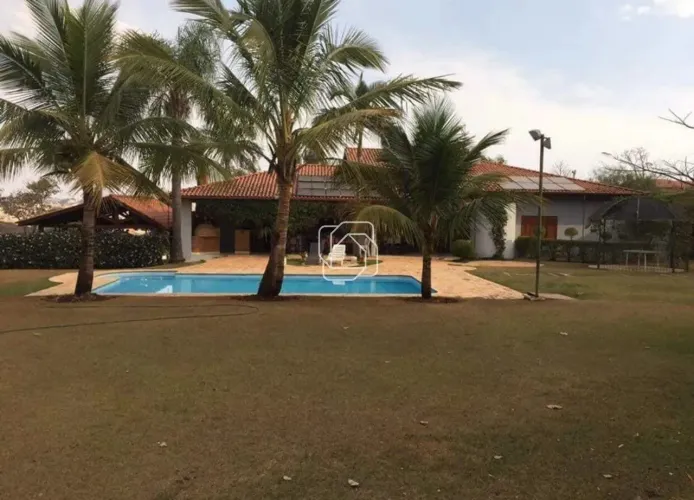 Casa de Condomínio em Salto à venda Condomínio Moradas São Luiz - SP | 5 quartos Área tota