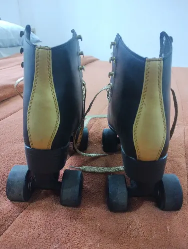 Patins retrô número 36