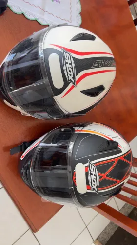 2 Capacete shox 
