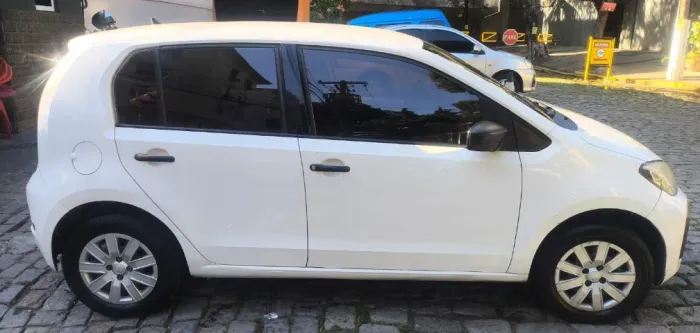 Volkswagen Up! Take 1.0 2018  35.000,00