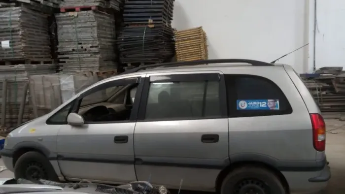 Sucata Venda De Pecas Usadas Chevrolet Zafira 2001