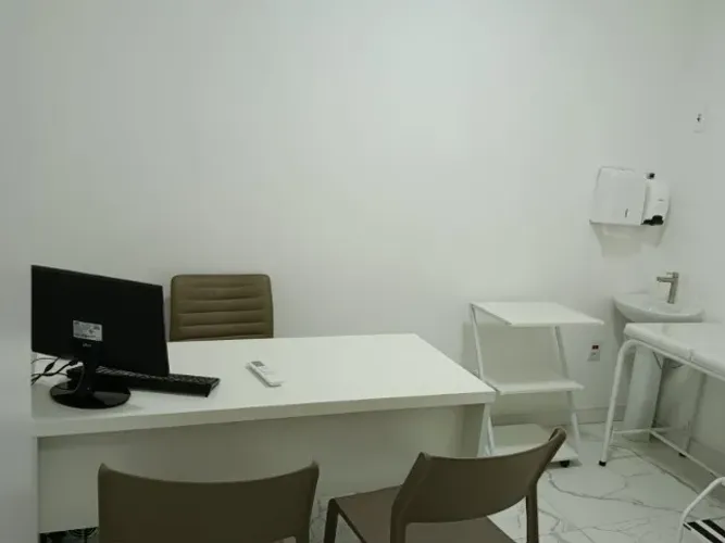Consultório Médico Completo para Coworking - Guarani/Minaslândia - BH