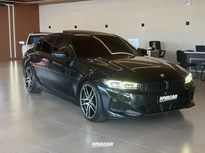 BMW 320I A Modern/sport TB 2.0/a.flex 16V 4P 2023