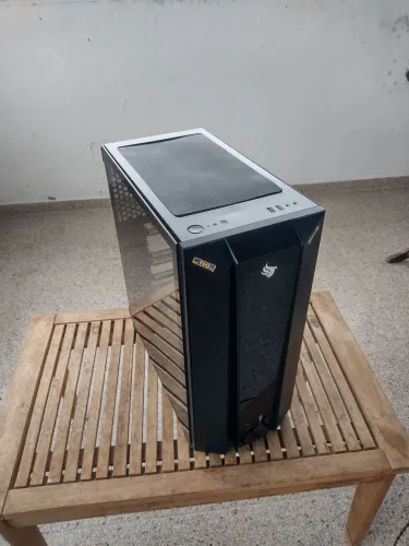 Gabinete gamer frillback x