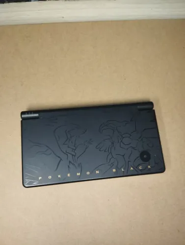 Nintendo DSi Pokémon Black Edition