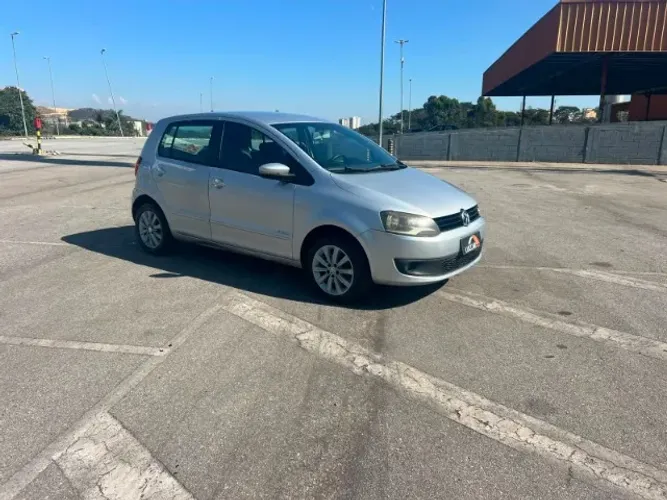 Volkswagen Fox 1.0 MI Total Flex 8V 5P 2013