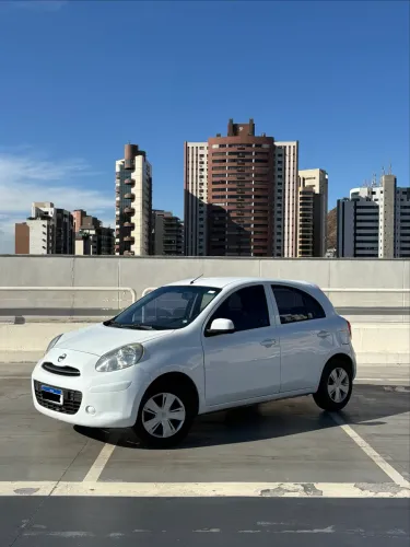 Nissan March S 1.0 16V Flex Fuel 5P 2013