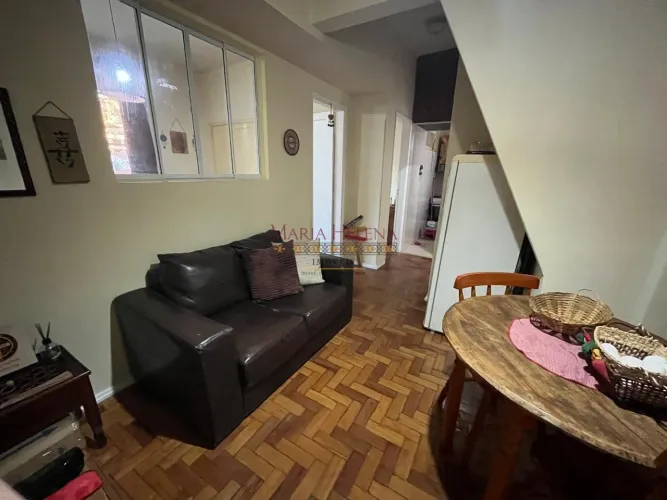 Apartamento em Caxambu, no bairro Centro, à venda.