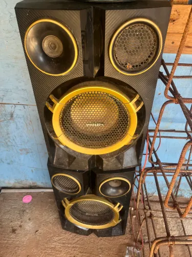 Som Philips