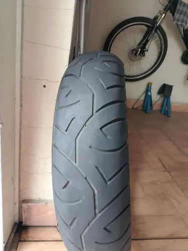 Pneu Pirelli Sport Demon