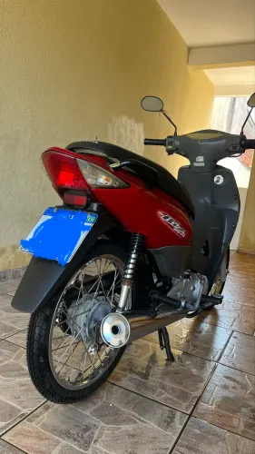 Moto certinha é só comprar e transferir não negocio com terceiro so com comprador 