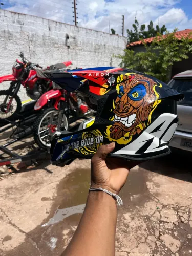 Capacete AIROH TWIST 2