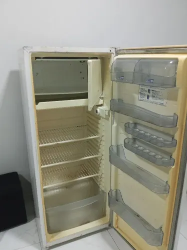 Vendo Geladeira Consul