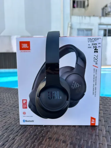 JBL TUNE 720