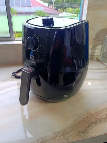 Fritadeira Elétrica Airfryer Electrolux Efficient Preta