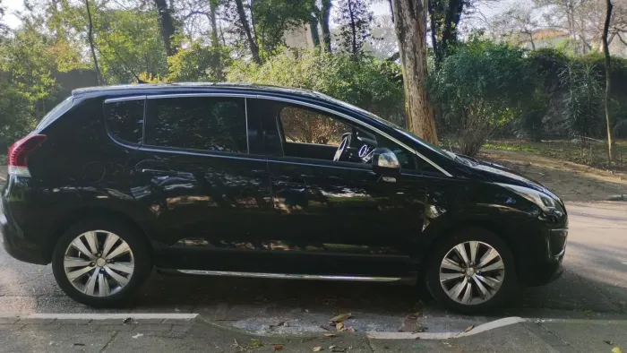 Peugeot 3008 Griffe 1.6 Turbo 16V 5P Aut. 2015