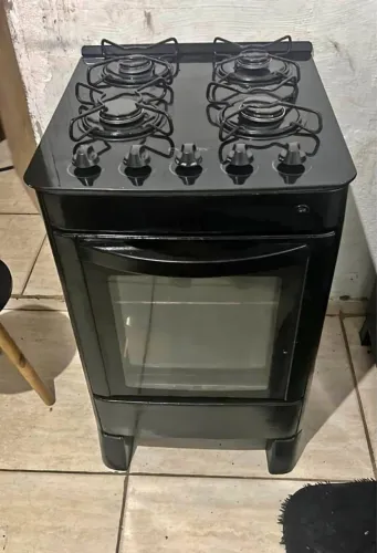 Vendo fogão 04 Bocas Mesa de vidro
