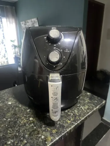 Fritadeira Elétrica Sem Óleo Mondial New Pratic Preta 1500w 127v