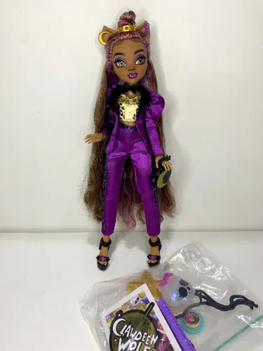 Clawdeen Wolf Boneca Monster Ball Monster High G3 Mattel