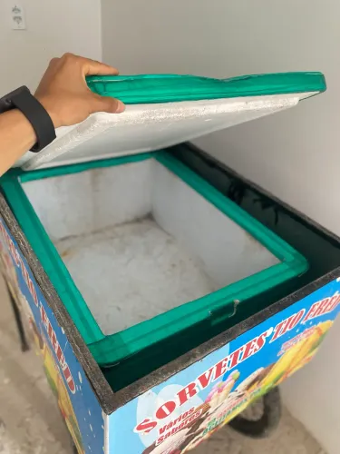 Carrinho de sorvete 