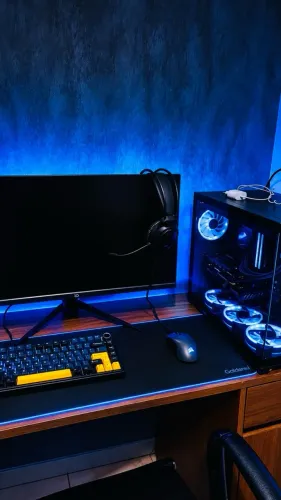 PC GAMER ALL BLACK