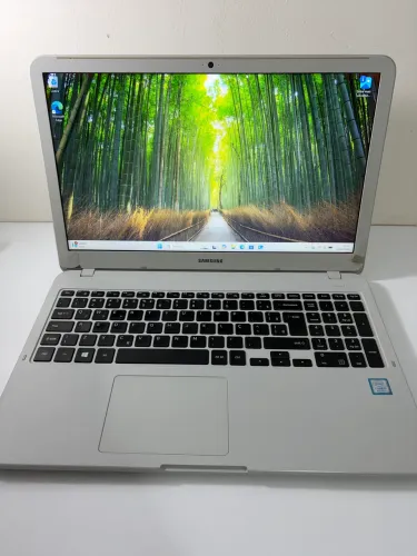 Notebook Samsung Intel Core i5