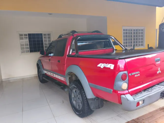 Mitsubishi L200 Outdoor GLS 2.5 4X4 CD TDI Diesel 2010