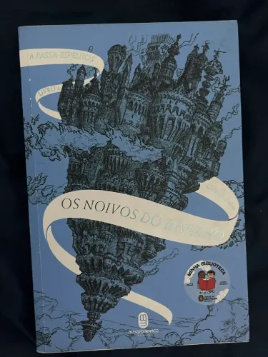 Livros seminovos em ótimo estado