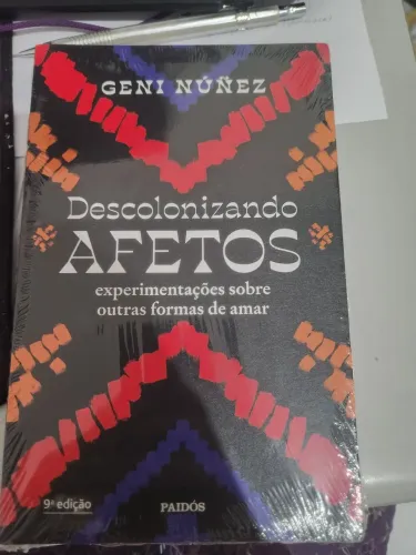 Descolonização Afetos