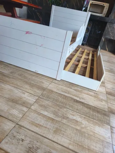 Bi cama solteiro 