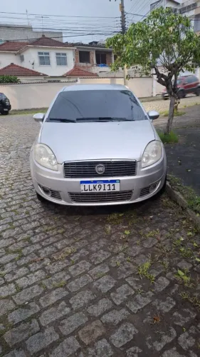 Fiat Linea Absolute 1.9/1.8 Flex Dualogic 4P 2011