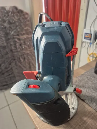 Tupia de coluna bosch