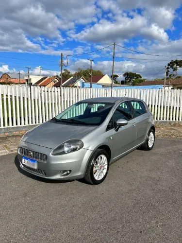 Fiat Punto Attractive Italia 1.4 F.flex 8V 5P 2012