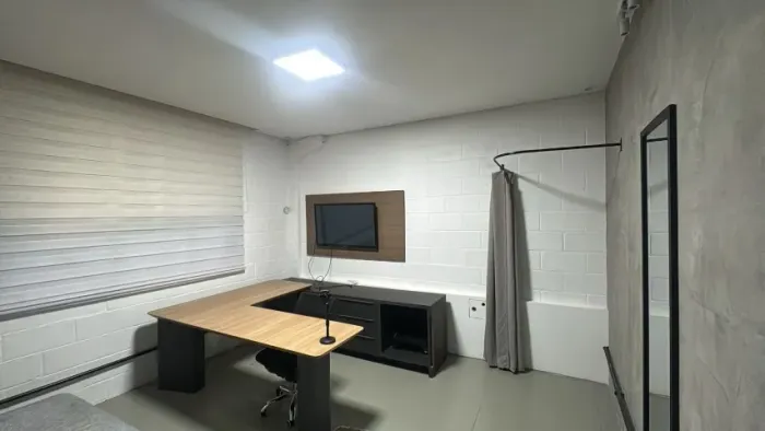 Sala comercial, Rua Voluntários da Pátria, São José dos Pinhais, Centro, 50 m do shopping.