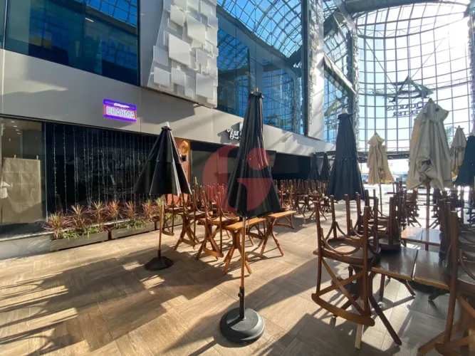 Ponto comercial para locação com 126m² no bairro Jardim Aquarius