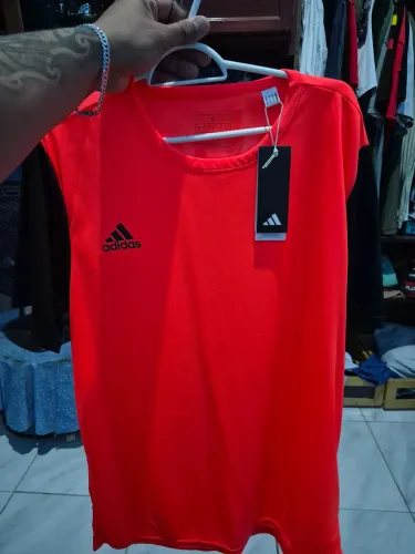Camisa adidas