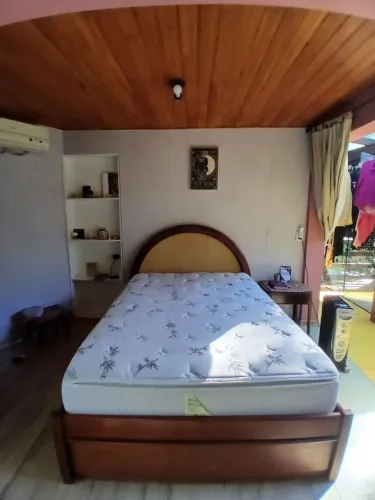 Cama de casal com colchão