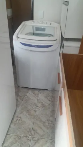 Lava roupas Eletrolux 15 kl funcionando perfeitamente entrego mediante taxa do frete