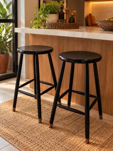 Par de Banquetas Altas Pretas em Madeira - Modernas e Elegantes