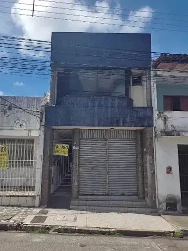 Prédio Comercial à Venda, no bairro Centro.