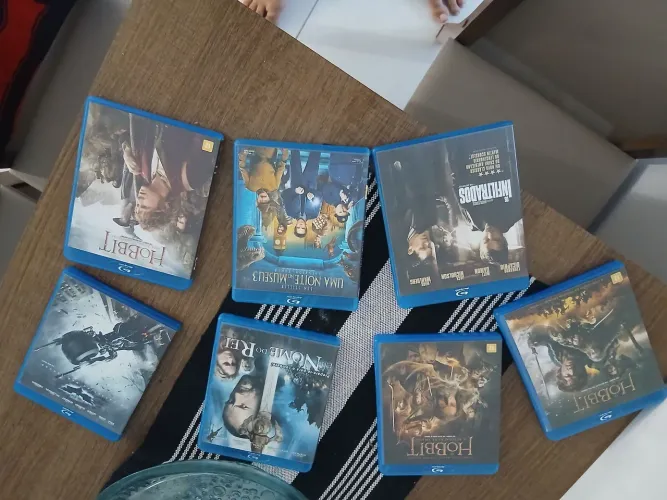 Discos de blu-ray seminovo o valor anunciado é unitário, cada disco custa um valor