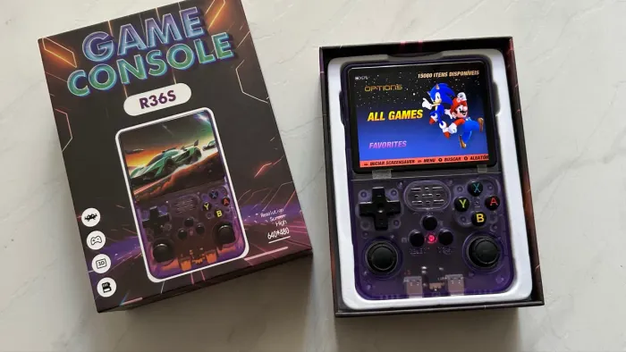 Game Console R36S Portátil