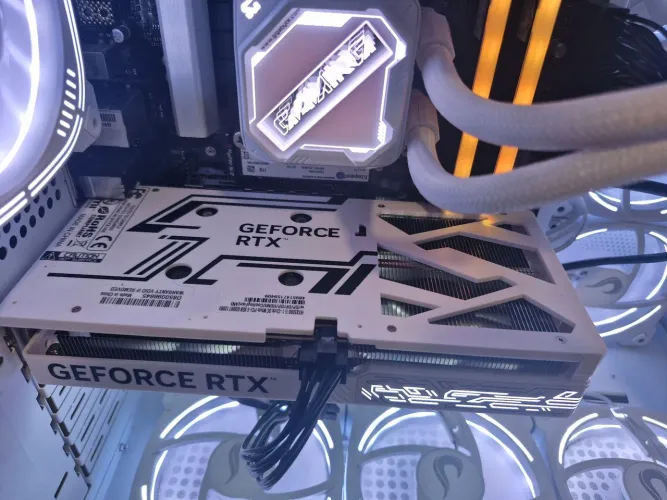 RTX 5060 TI GALAX