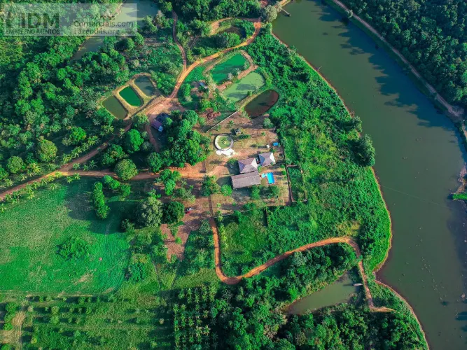 Fazenda Aquicultura de 86,2 ha em Manaus - AM
