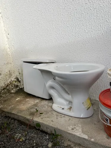 Vendo vaso sanitário